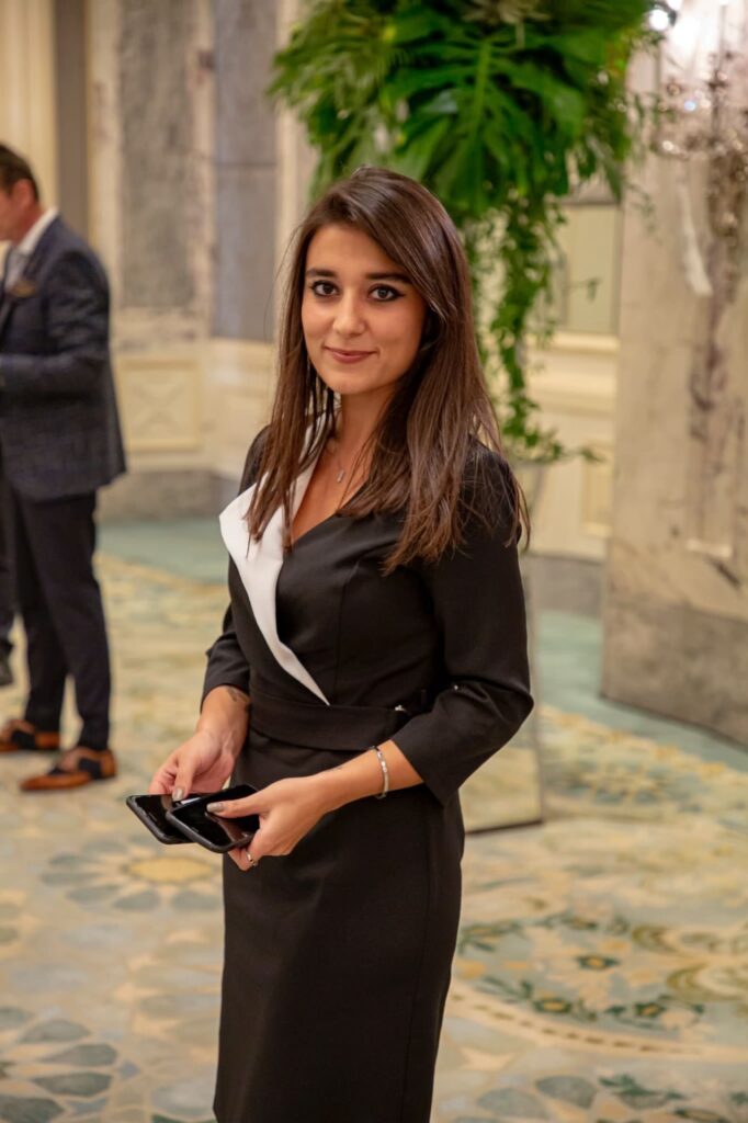 shangri la bosphorus basak arikan