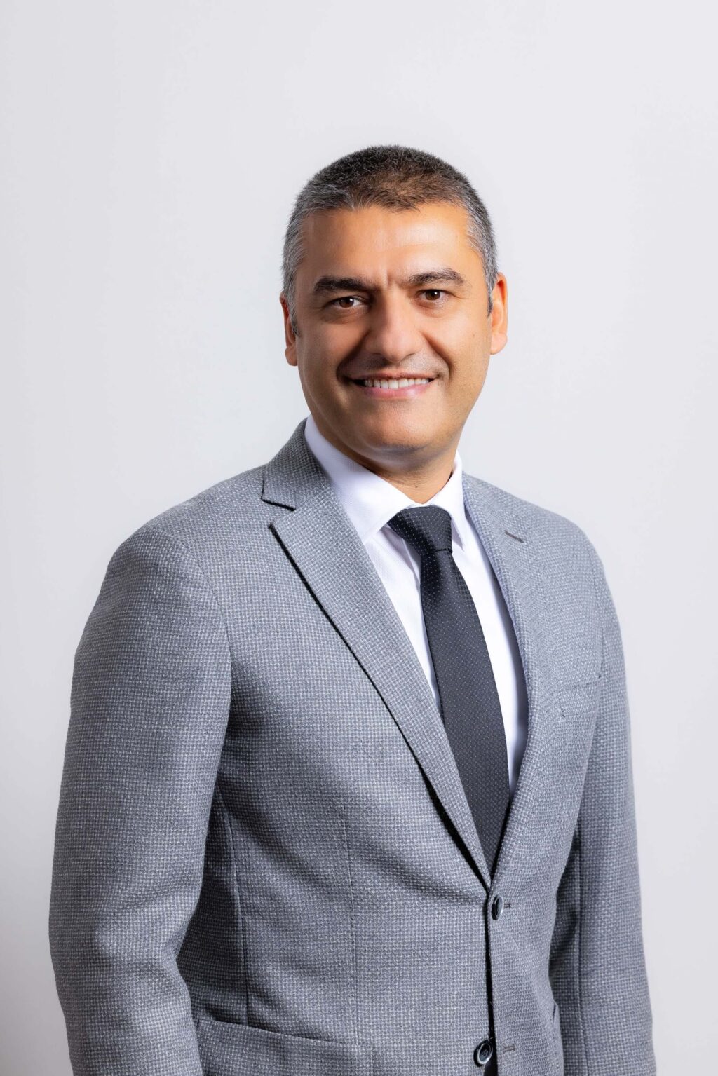 1752212515 ender zg n hepsiburada ticari grup ba kan 1